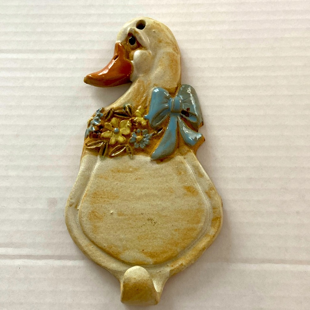 Ceramic Terracotta Duck Floral Glaze Towel Hanging Decorative Wall Hook